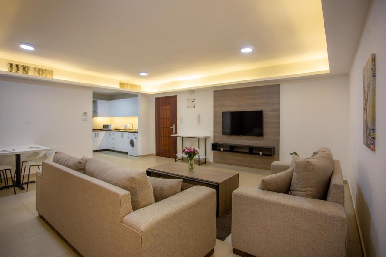 Triple A Hotel Suites Amman Eksteriør bilde